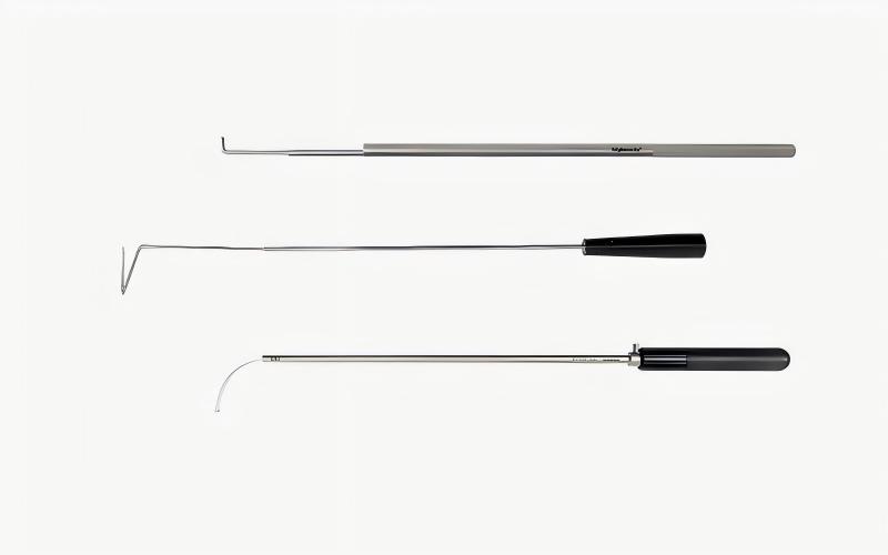 Reusable Laparoscopic Instruments in Hook/Retractor
